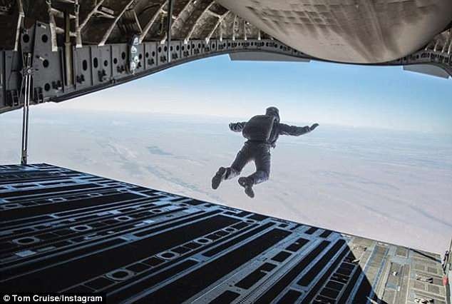 Tom Cruise thực hiện pha hành động nguy hiểm nhất tới… 106 lần - 2 Tom Cruise thực hiện pha hành động nguy hiểm nhất tới… 106 lần - 2