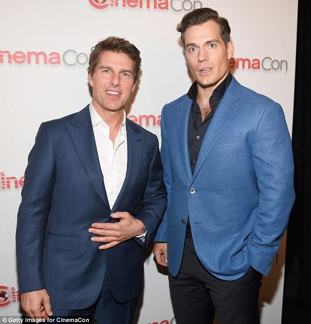 Tom Cruise thực hiện pha hành động nguy hiểm nhất tới… 106 lần - 4 Tom Cruise và Henry Cavill