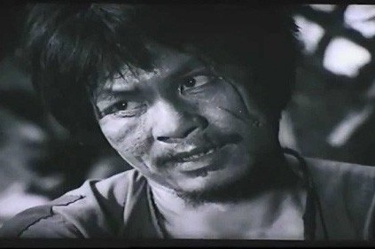 Diễn viên phim “Làng Vũ Đại ngày ấy” sau 36 năm - 8 Tuy nhiên, thành công với vai diễn Chí Phèo đã đem đến cho Bùi Cường huy chương vàng hạng mục Diễn viên chính xuất sắc trong Liên hoan phim Việt Nam lần thứ sáu (1983).