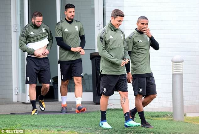 
Dybala và Higuain được HLV Allegri đặt niềm tin sẽ ghi bàn vào lưới Real Madrid.
