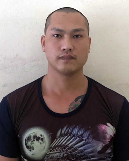 Một công an xã bị thương do côn đồ tấn công - 2
Tại cơ quan công an bước đầu Thành thừa nhận toàn bộ hành vi tấn công anh Thu (ảnh Tuấn Hương)