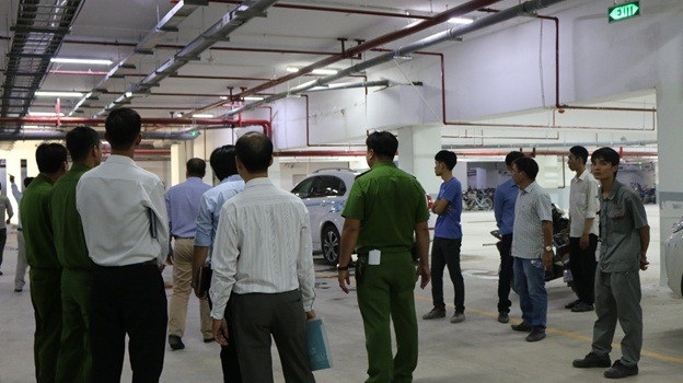 Quận 8 chú trọng công tác PCCC tại tất cả chung cư, trung tâm thương mại - 1
Kiểm tra hệ thống báo cháy tại tầng hầm chung cư Topaz City
