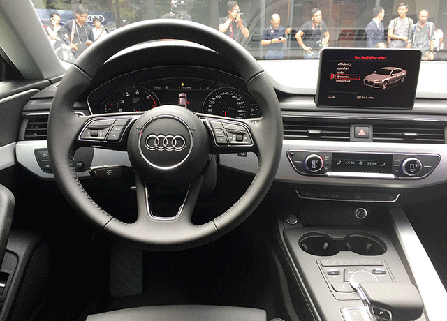 Ấn tượng cùng Audi A5 Sportback với góc nhìn khác biệt - 2 Ấn tượng cùng Audi A5 Sportback với góc nhìn khác biệt - 2