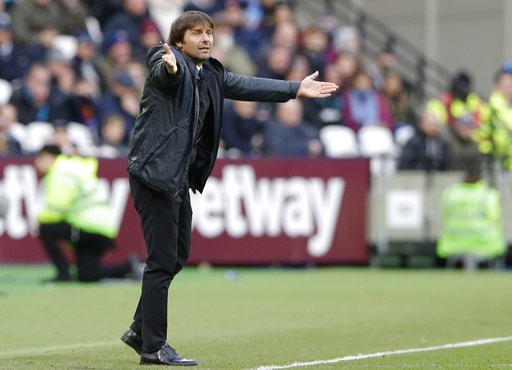 Chelsea - West Ham: Ba điểm là trên hết - 2
Conte đang đứng trước nguy cơ bị Chelsea sa thải sớm
