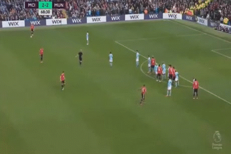 Dẫn trước tới hai bàn, Man City vẫn bị MU quật ngã - 5 Dẫn trước tới hai bàn, Man City vẫn bị MU quật ngã - 5