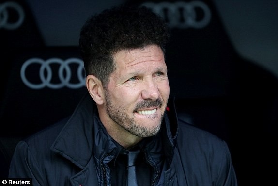 C.Ronaldo ghi bàn, Real Madrid bất phân thắng bại với Atletico - 14
HLV Simeone tự tin Atletico sẽ đánh bại Real Madrid để bám đuổi Barcelona ở ngôi đầu bảng