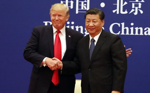 Vì sao Mỹ áp thuế nhập khẩu với hàng hóa Trung Quốc? - 1
Tổng thống Mỹ Donald Trump và Chủ tịch Trung Quốc - Tập Cận Bình. (Ảnh: CNN)
