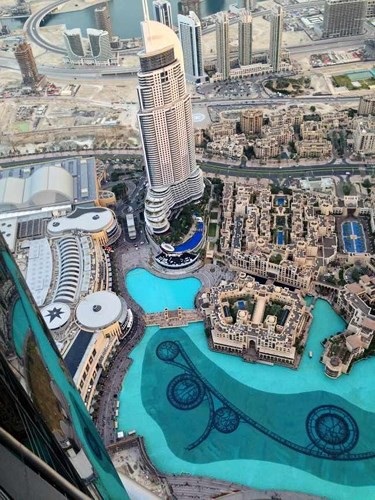 Choáng ngợp với cuộc sống xa xỉ ở Dubai - 2 Choáng ngợp với cuộc sống xa xỉ ở Dubai - 2