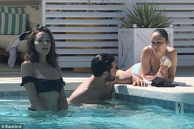 
Cô là gương mặt đắt show sự kiện tại Mỹ những ngày này
