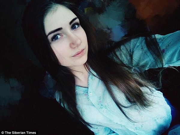 Cảnh báo “trò chơi tự sát” lan truyền trên Internet đã xuất hiện tại Việt Nam - 1 Veronika Volkova, 16 tuổi, tự sát bằng cách nhảy xuống từ một tòa nhà cao tầng sau khi tham gia “thử thách cá voi xanh”