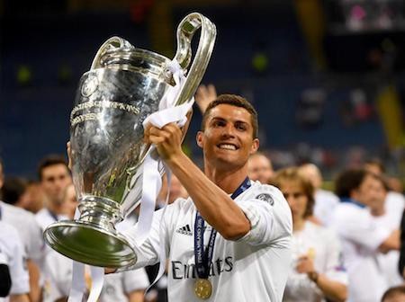 C.Ronaldo bất ngờ hóa siêu anh hùng, “bỏ bùa” các cổ động viên nhí - 3 Mong rằng dự án sẽ cho C.Ronaldo thêm động lực thi đấu