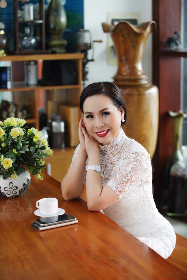 Kim Chi: đại sứ đa tài của diễn đàn doanh nhân Asean - 3 Kim Chi: đại sứ đa tài của diễn đàn doanh nhân Asean - 3