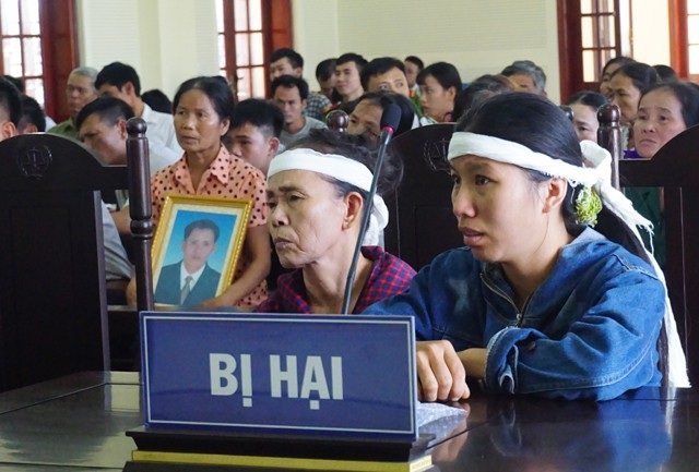 Giết người vì bị chê ngồi uống rượu không đàng hoàng - 2 Mẹ và vợ bị hại Nguyễn Văn Hải