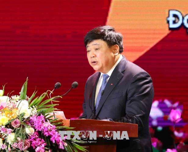 8 tác phẩm nhận giải A chủ đề “Học tập và làm theo tư tưởng, đạo đức, phong cách Hồ Chí Minh” - 2
Ông Nguyễn Thế Kỷ, Ủy viên Trung ương Đảng, Chủ tịch Hội đồng Lý luận Trung ương, Tổng giám đốc Đài Tiếng nói Việt Nam phát biểu khai mạc buổi lễ. Ảnh: Phương Hoa - TTXVN
