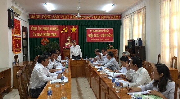 Trong kỳ họp thứ 24 của Ủy ban Kiểm tra Tỉnh ủy Bình Thuận, đơn vị này cho biết đang tiến hành xem xét, thi hành kỷ luật đối với 12 đảng viên có liên quan đến vụ án oan sai của ông Huỳnh Văn Nén.
