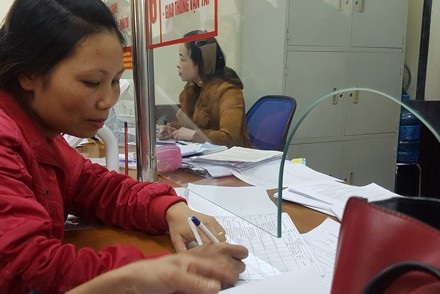 Thái Nguyên mở dịch vụ thanh toán hành chính công trực tuyến - 2 Cổng dịch vụ công trực tuyến ra đời đã tạo nhiều điều kiện thuận lợi cho người dân về cải cách hành chính.