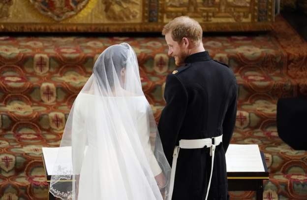 Hoàng tử Harry và cô dâu "khóa môi" ngọt ngào sau đám cưới cổ tích - 7
(Ảnh: Getty)