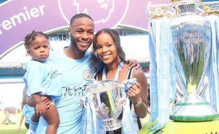 Những bóng hồng xinh đẹp của đội tuyển Anh tại World Cup 2018 - 3 Chỉ mới 23 tuổi nhưng Raheem Sterling có vẻ như đã muốn ổn định cuộc sống cùng cô bạn gái Paige Milian, 22 tuổi. Hồi năm ngoái, Paige Milian đã sinh cho Sterling một cậu con trai kháu khỉnh đặt tên là Thiago và có lẽ, chắc mấy chốc các fans sẽ được chứng kiến một hôn lễ trong mơ của hai ngôi sao.