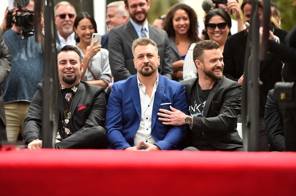 
N’SYNC tan rã năm 2002 và 5 thành viên theo đuổi các con đường riêng
