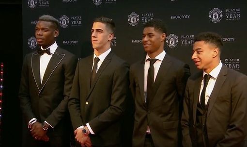 Mourinho gây sốc với quyết định chọn Cầu thủ xuất sắc nhất MU - 6
Paul Pogba, Joel Castro Pereira, Marcus Rashford, Jesse Lingard (từ trái qua phải)
