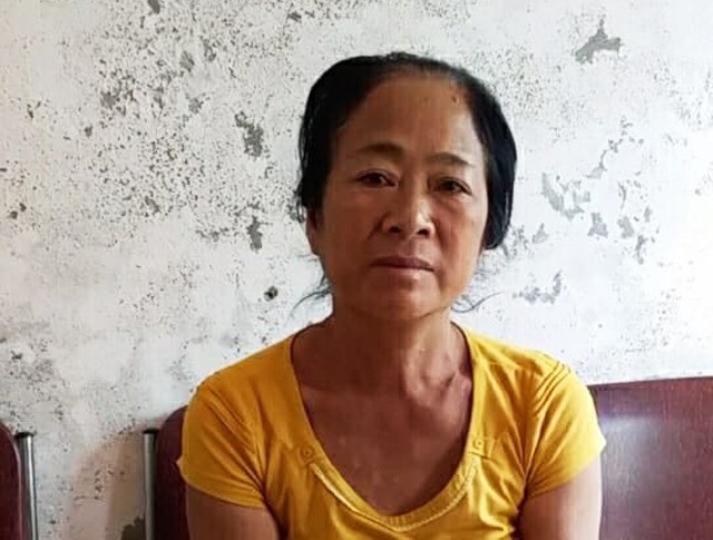 Giăng bẫy "việc nhẹ lương cao" để lừa bán thiếu nữ sang Trung Quốc - 1 Lô Thị Thuyên tại Công an huyện Tương Dương