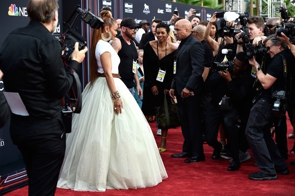 Taylor Swift bất ngờ tái xuất - 11
Janet Jackson trẻ trung hơn tuổi 52