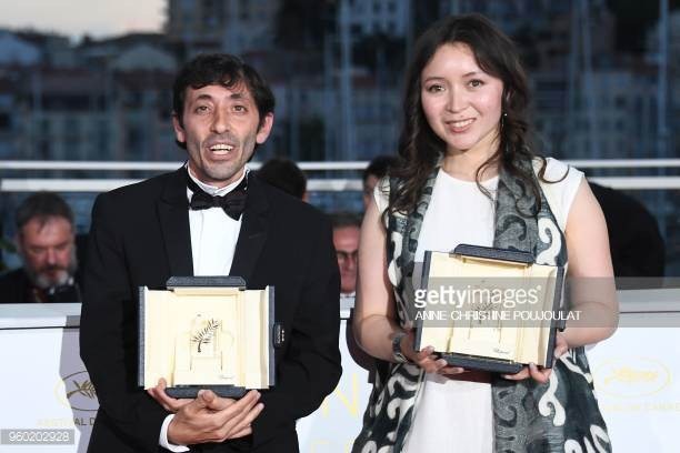 Phim về đề tài gia đình giành giải Cành cọ vàng tại LHP Cannes 2018 - 3
Nữ diễn viên chính xuất sắc nhất - Samal Yeslyamova (Kazakhstan) và Nam diễn viên xuất sắc nhất - Marcello Fonte (Ý)