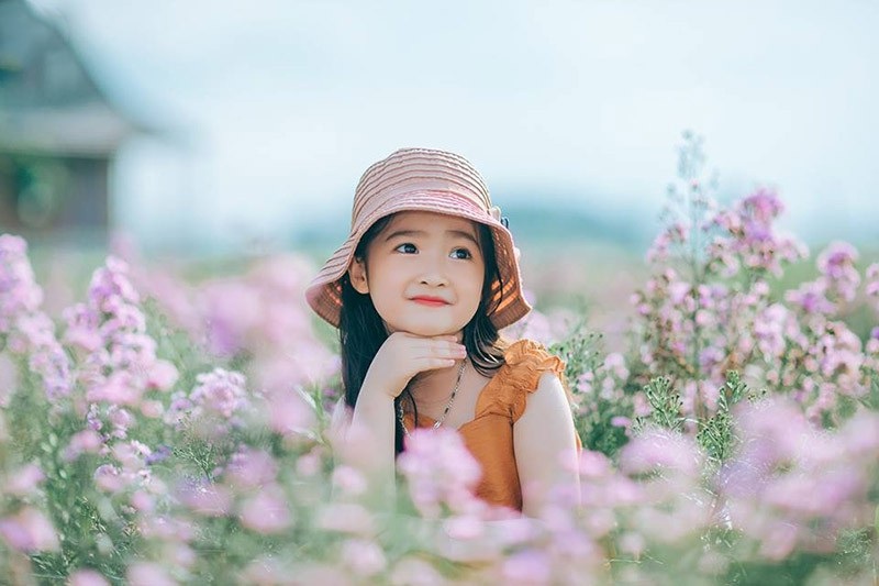 Hình ảnh em bé sơ sinh dễ thương cute đẹp nhất