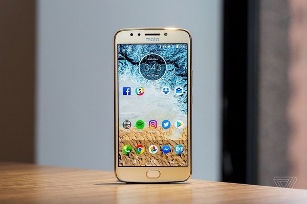 Những smartphone đáng mua nhất trong tầm giá 5 triệu đồng - 6 Những smartphone đáng mua nhất trong tầm giá 5 triệu đồng - 6