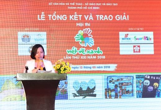 Hạng mục giải thưởng lần đầu xuất hiện tại Lễ tổng kết Nét Vẽ Xanh lần thứ 21 - 4 Bà Trần Thanh Thảo, CEO công ty BITEX chia sẻ: “Đây là hạng mục giải thưởng đặc biệt do công ty BITEX cùng nhãn hàng SmartKids phối hợp với ban tổ chức đề xuất cho các em có niềm đam mê mãnh liệt đối với mỹ thuật, hội họa, nhằm ghi nhận và khích lệ sự theo đuổi miệt mài và nghiêm túc của các em.”