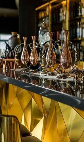 Khám phá nhà hàng chuyên dùng vàng để trang trí món ăn tại Dubai - 8