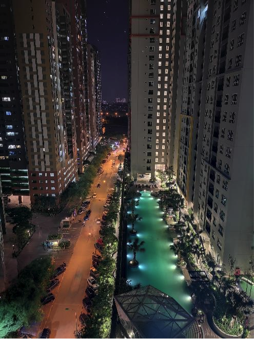 Seasons Avenue khai trương bể bơi theo phong cách nghỉ dưỡng Singapore - 3 Bể bơi vô cực đã hoàn thiện tại Seasons Avenue (Ảnh chụp bởi cư dân Anh Trần).