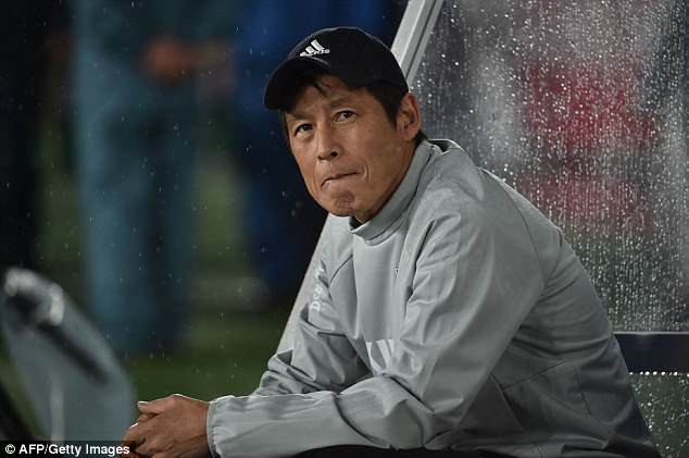 Thua liên tiếp, đội tuyển Nhật Bản lo lắng trước thềm World Cup 2018 - 2 Tân HLV Akira Noshino còn rất nhiều việc phải làm trước thềm World Cup 2018
