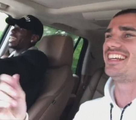 Pogba và Griezmann thư giãn trước chiến dịch World Cup 2018 - 2 … người đồng đội Griezmann