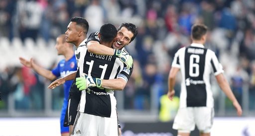 Juventus tiến rất gần tới ngôi vô địch Serie A - 1 Juventus dễ dàng chiến thắng Bologna