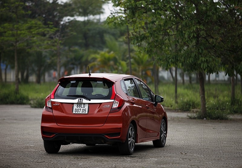 Honda Jazz - “Cú đánh lái bất ngờ” ở phân khúc hạng B - 3 Honda Jazz - “Cú đánh lái bất ngờ” ở phân khúc hạng B - 3