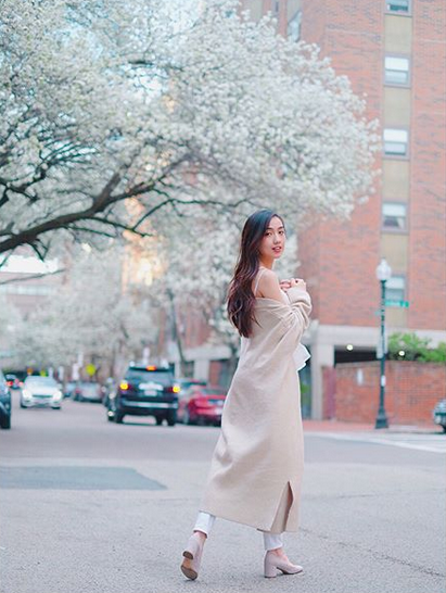 Mie Nguyễn - Hot girl Việt tại Mỹ nhận bằng tốt nghiệp loại giỏi - 11 Mie Nguyễn - Hot girl Việt tại Mỹ nhận bằng tốt nghiệp loại giỏi - 11