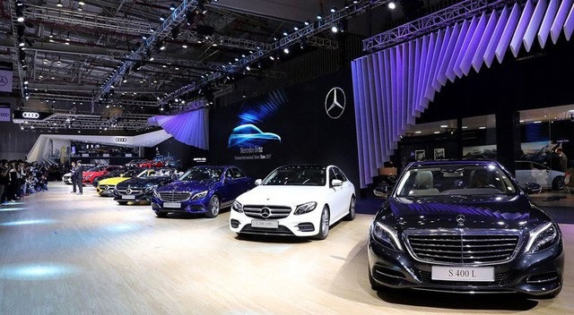Người Việt chịu chơi siêu xe - 1