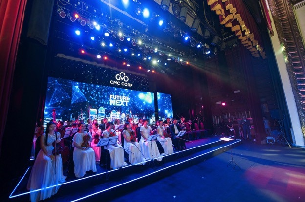 Dàn nhạc thính phòng kết hợp với âm nhạc mang phong cách EDM