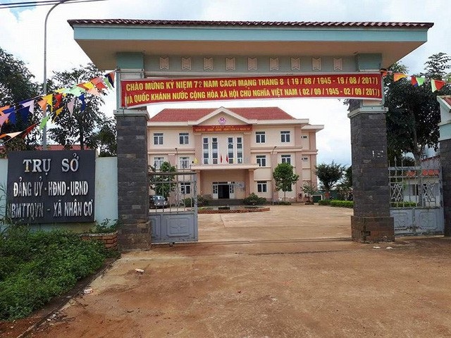 Con Bí thư xã chém người, bố Chủ tịch xã xây nhà trái phép - 2 UBND xã Nhân Cơ nơi ông Hy và ông Trường công tác