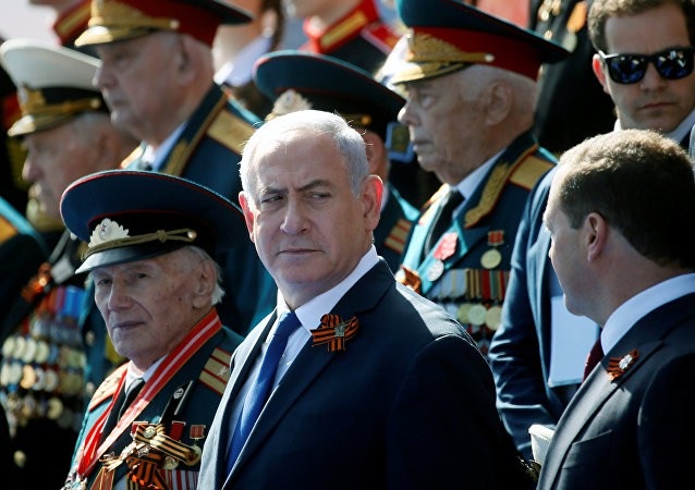 Những hình ảnh ấn tượng trong lễ duyệt binh Ngày Chiến Thắng của Nga - 4
Thủ tướng Israel Benjamin Netanyahu được mời tham dự lễ duyệt binh.