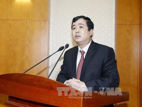 “Lương xứng đáng, công chức không phải suốt đời chạy đua chức vụ” - 2 Phó Trưởng Ban Kinh tế Trung ương Ngô Đông Hải