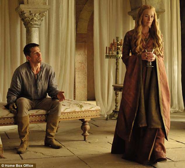 Nhóm nhật vật quan trọng của nhà Lannister - hai chị em loạn luân Cersei và Jaime.