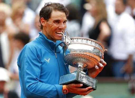 Gia tài 11 cúp vô địch của Nadal ở Roland Garros - 11
Đánh bại Dominic Thiem trong trận chung kết Nadal đã giành chiến thắng lần thứ 11 ở Roland Garros. Anh thi đấu tổng cộng 22 set (21-1) với thời gian là 18 giờ 08 phút