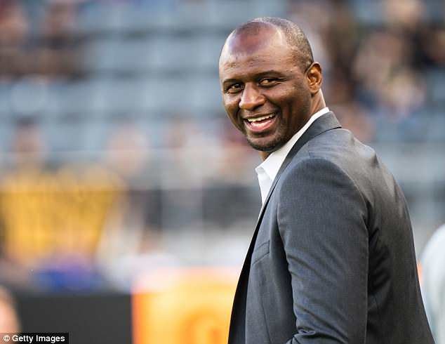 Nhật ký chuyển nhượng ngày 11/6: Real Madrid chi 307 triệu bảng mua Neymar - 3
Patrick Vieira trở thành tân HLV của Nice