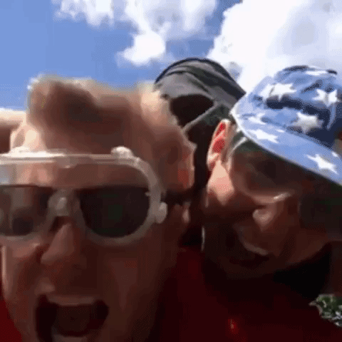 Khi bạn muốn “sống ảo” để gây ấn tượng với người khác