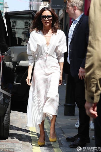 
Đây là sự kiện đầu tiên mà David và Victoria cùng tham dự kể từ khi có tin đồn họ ly dị sau nhiều năm chung sống.
