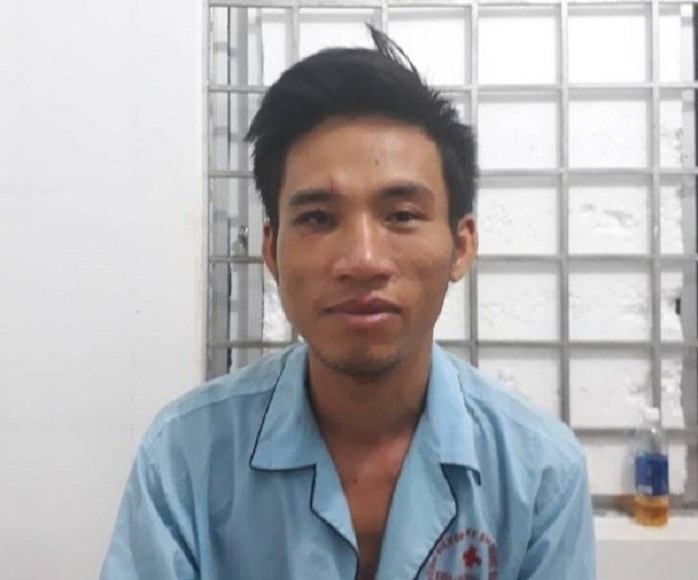 Khởi tố kẻ nghi ngáo đá chém bé trai 10 tuổi trọng thương - 2 Cơ quan điều tra sẽ thực hiện lệnh bắt tạm giam đối Hoàng Minh Hậu khi đối tượng này hồi phục sức khỏe.