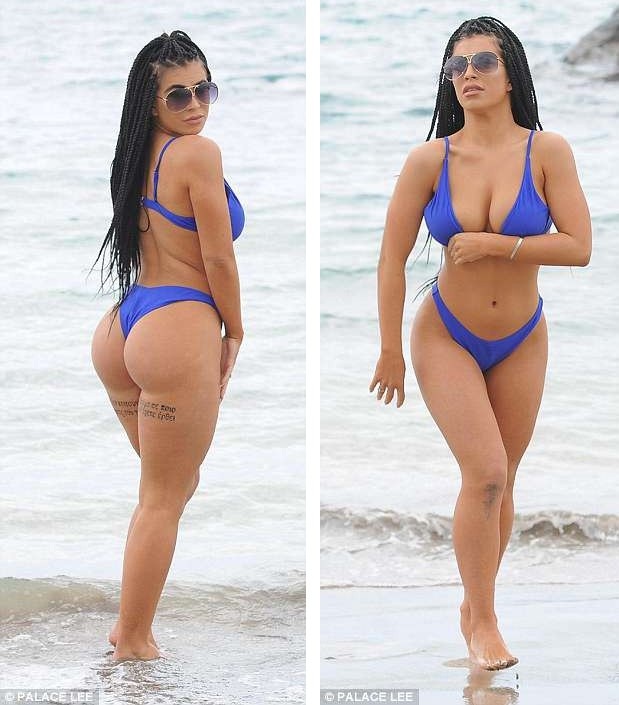 Sao truyền hình thực tế người Anh khoe dáng nóng bỏng với bikini - 6
Sau sự việc, cô đã phải lên tiếng xin lỗi người hâm mộ. Cô giải thích rằng mình quá chén không kiểm soát được hành động. Tôi xin lỗi nếu có làm xúc phạm ai.