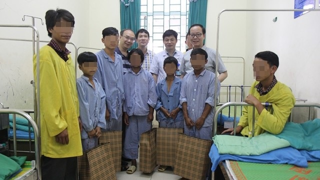 3 anh em trong một gia đình bị rối loạn phát triển giới tính - 1 3 anh em trong một gia đình bị rối loạn phát triển giới tính - 1